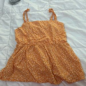 yellow tank